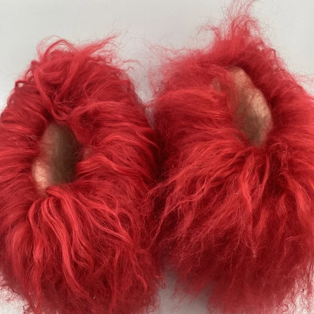 Bearpaw Boetis Kids Red Suede Curly Lamb Hair Boots Size 5 Yeti Kidcore Fuzzy